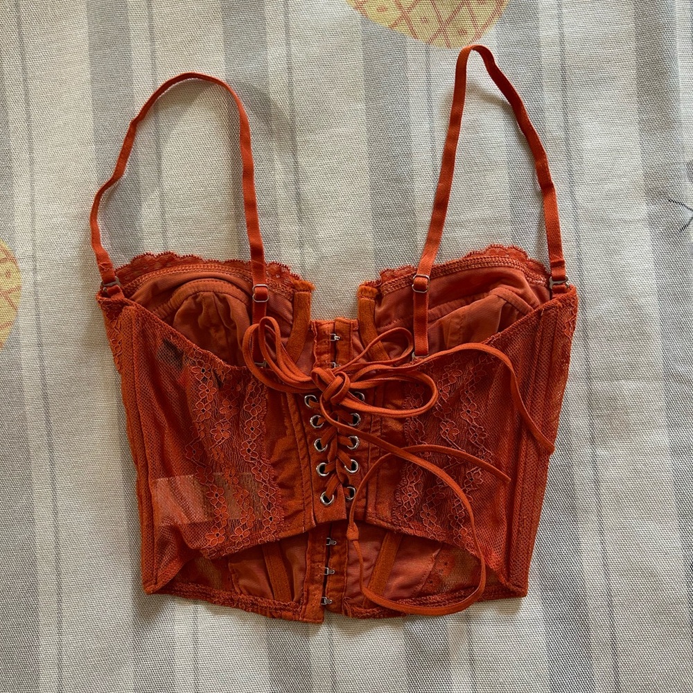 Edikted Orange Lace Corset Top - Picture 2 of 3